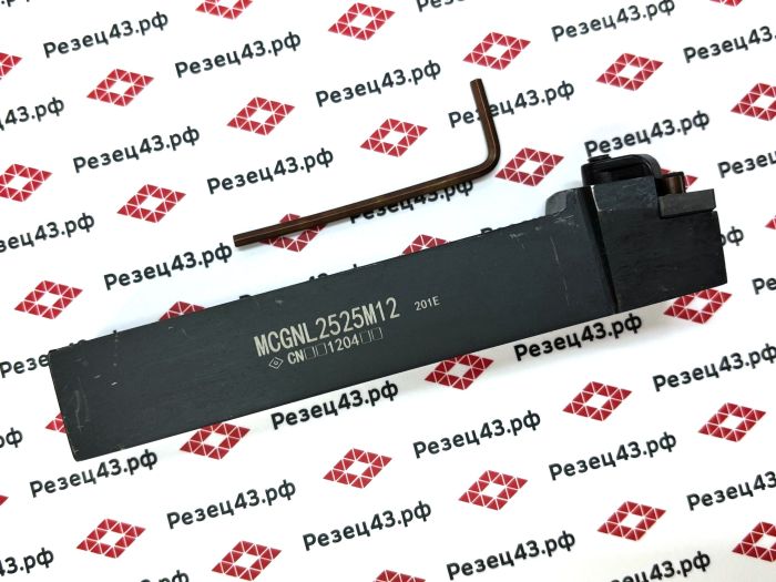 Резец наружного точения MCGNL2525M12