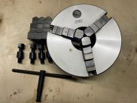 Патрон самоцентрирующийся 3-х кулачковый 250 мм УК8 (7100-0037П)