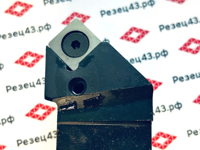 Резец наружного точения DSSNR4040R19