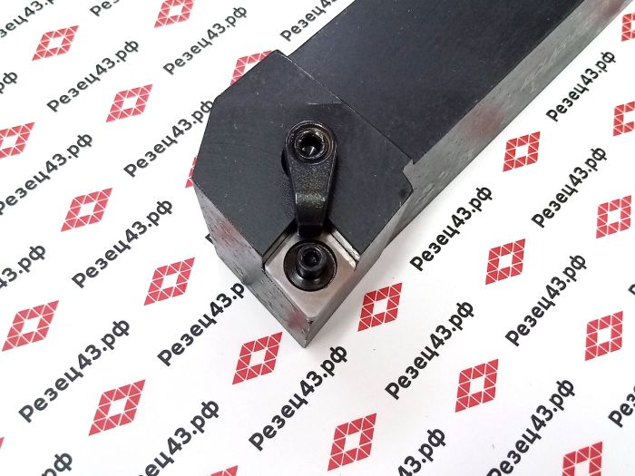Резец наружного точения MCLNR4040R16