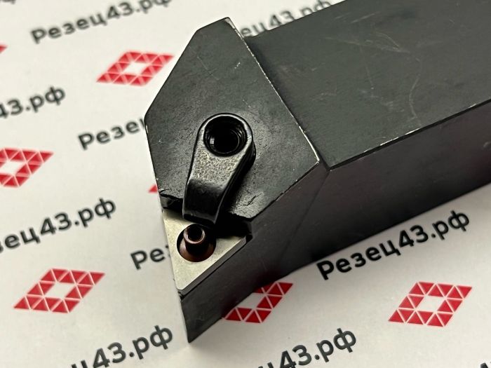 Резец наружного точения MTQNR3232P16