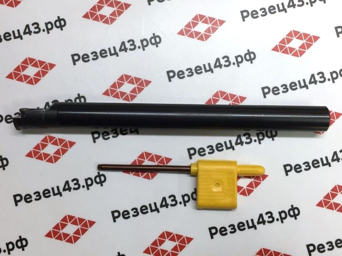 Резец HZSK резьбовой SNR0014N16
