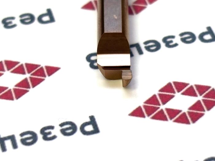 Мини резец MZR5-R0.75-L22