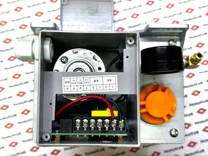 Станция смазки для станка YR2232-150X A  (объем 1.5 л)