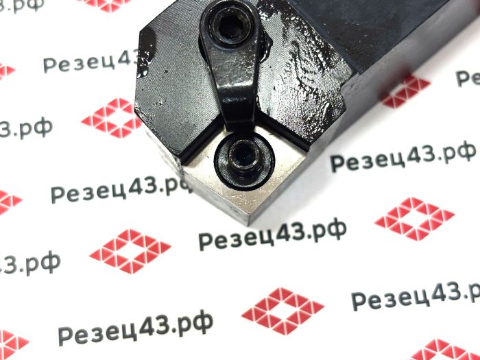 Резец наружного точения MCKNR3232P16