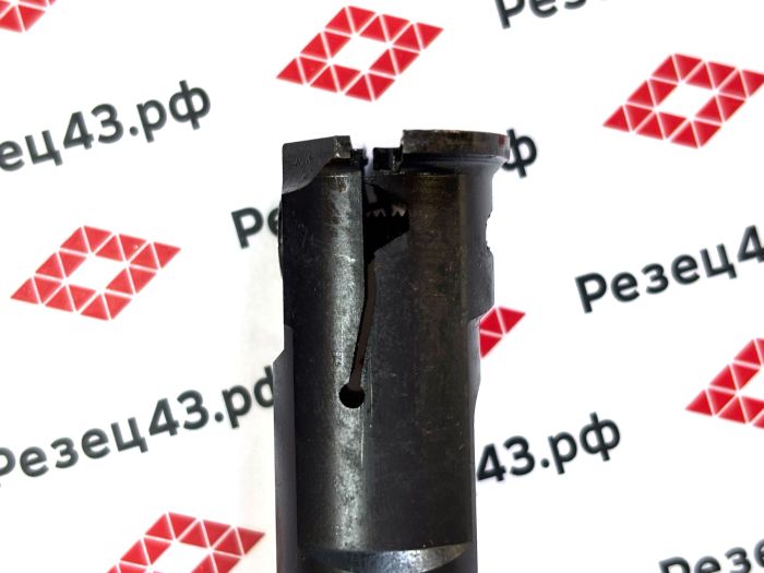 Резец токарный канавочный внутренний MGIVL2520-2.5T6
