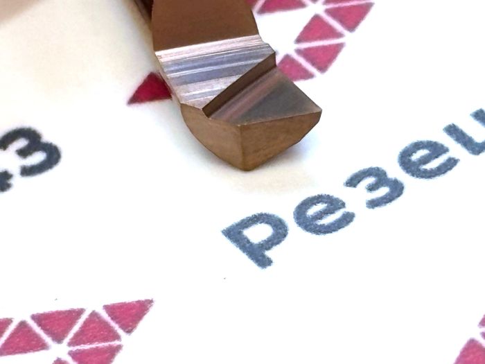Мини резец MUR6-R0.1-L22