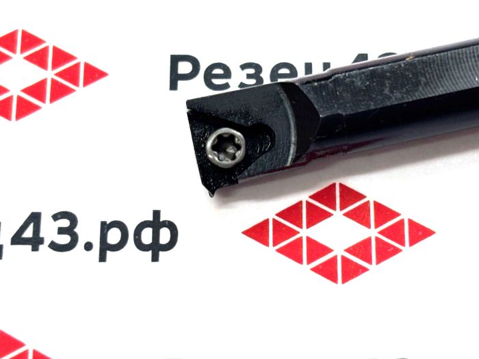 Резец резьбовой SNR0008K08