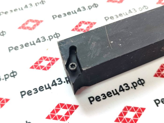 Резец наружного точения SVUCR2020K11