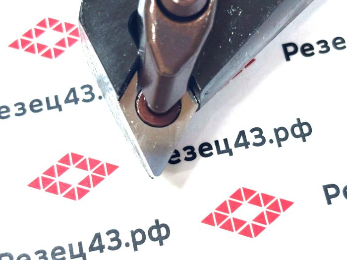 Резец внутреннего точения S32T-DDQNR15