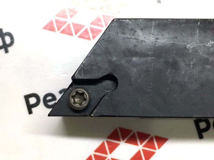 Резец наружного точения SDACR2525M11