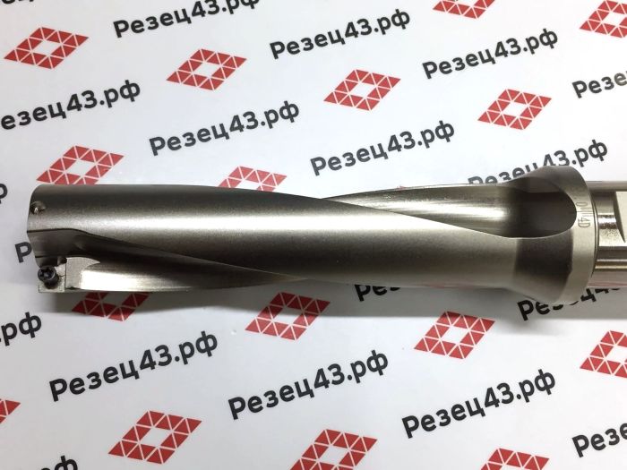 Корпусное сверло SP-33-C32-4D со сменными пластинами SP**