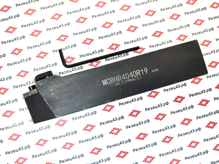Резец наружного точения MCBNR4040R19