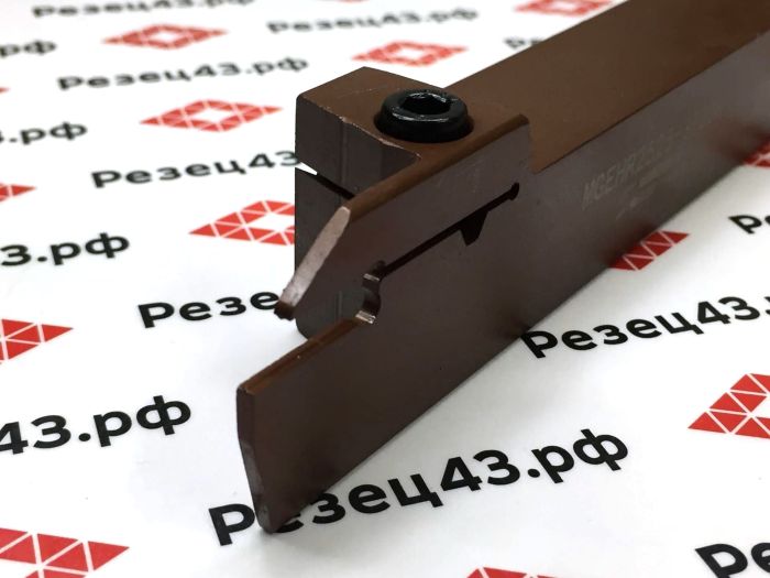Резец HZSK отрезной MGEHR2525-3T30H