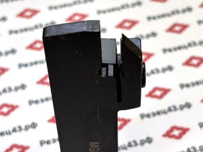 Резец отрезной канавочный MGEHR2525-6