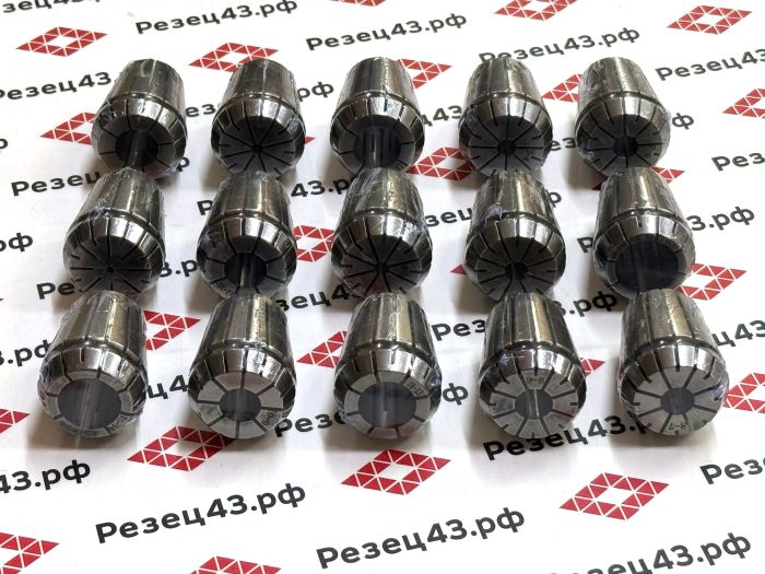 Цанговый патрон BT30 / ISO30 с ключом и набором цанг ER25 в кейсе (BT30-ER25-15PCS)