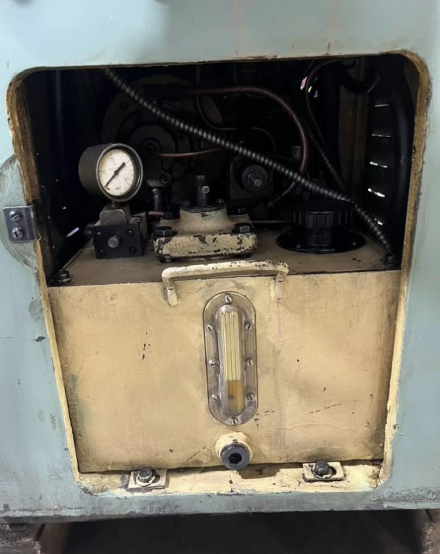 Станок плоскошлифовальный 3е710В1